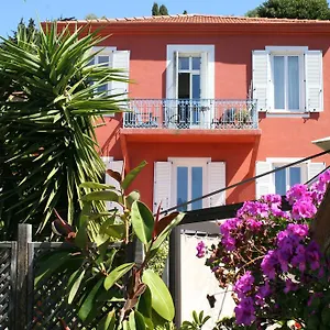 Hotel La Villa Patricia - Charme Et Tradition Hotell